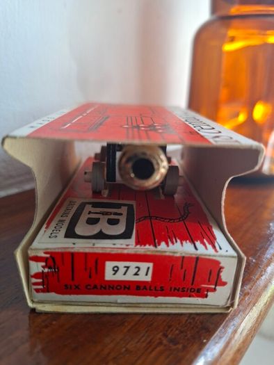 Vintage cannon