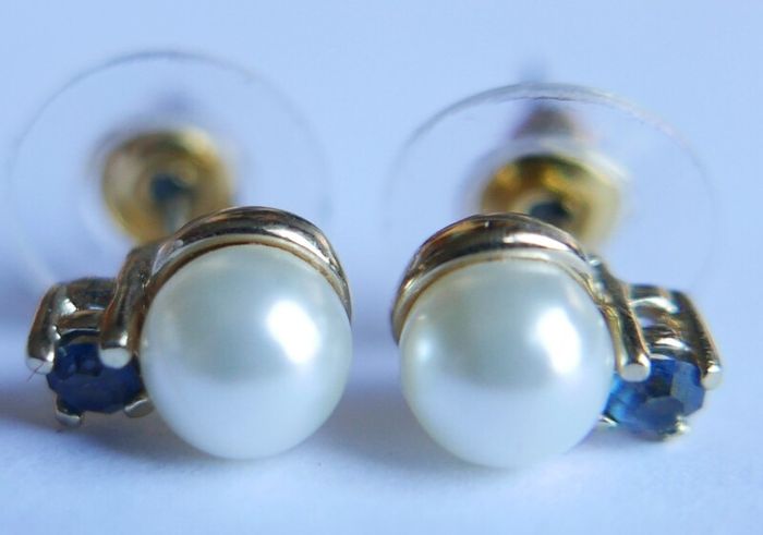 Vintage Pearl & Topaz Stud Earrings in 9ct Yellow Gold Plated