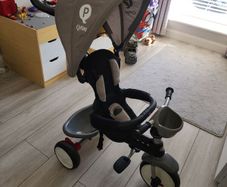 Q play trike like new
