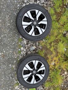 Brand new VW alloys and tyres