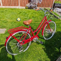 Beautiful Vintage-Style Red Step-Through City Bike