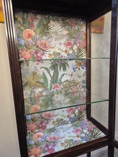 glass cabinet