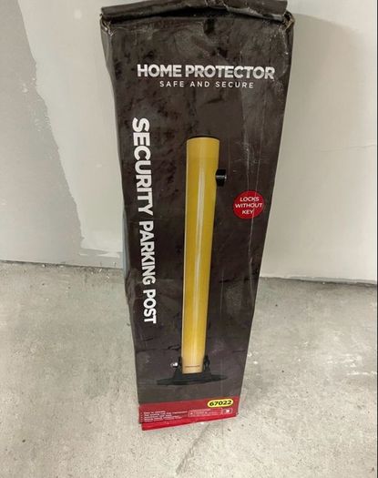 Parking bollard security post driveway