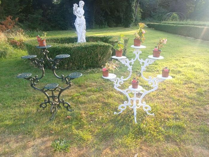 cast iron tables