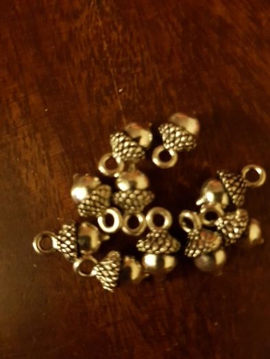 Acorn charms