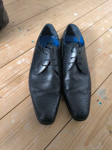 formal shoe