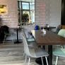 Restaurant table and chairs Image 2