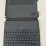 Logitech iPad folio keyboard case 1st gen - 6 gen Image 5