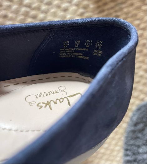 Clarks Pumps