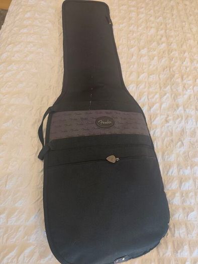 Fender Squier Stratocaster (Standard Series)