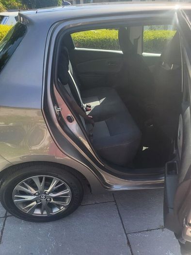 Toyota Yaris 2019, very low mileage, low car tax