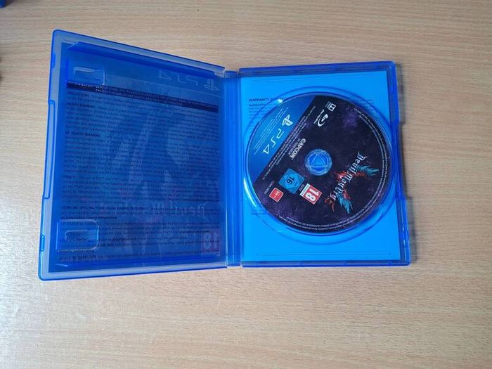 Devil May Cry 5 - PS4