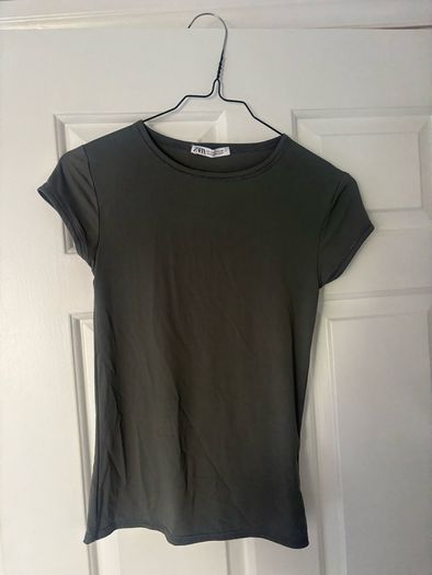Zara khaki polyamide tshirt size S