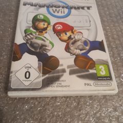 Mario Kart Wii - Nintendo Wii game complete with manual