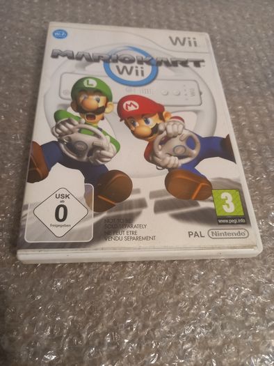 Mario Kart Wii - Nintendo Wii game complete with manual