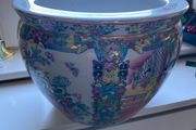 Vintage Chinese Famille Rose/ Rose Medallion Planter