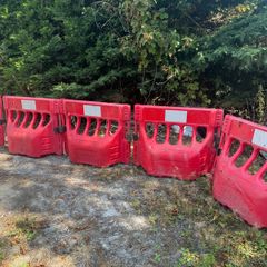 Interlocking barriers