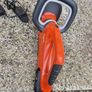 Flymo esaicut 450 18v hedge trimmer Image 4