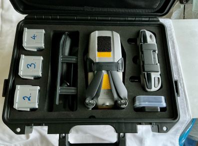 DJI Mavic Air 2 Drone w/ 4 Batteries w/ Hard Case