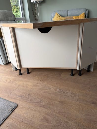 Tv corner unit