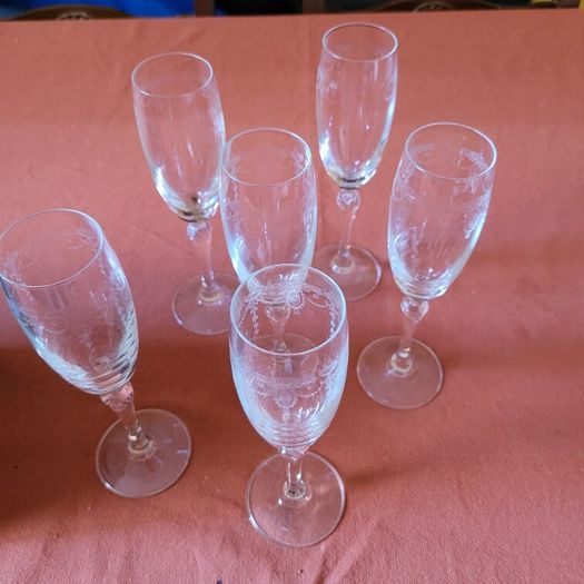 Champagne Flutes