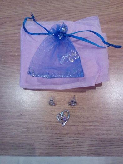 Ideal gift Silver plated silver and pink pastel crystal heart pendant only and earrings jewellery set with blue organza bag with butterfly design
