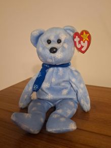 Rare & Retired TY Beanie Baby With Errors- Holiday Teddy