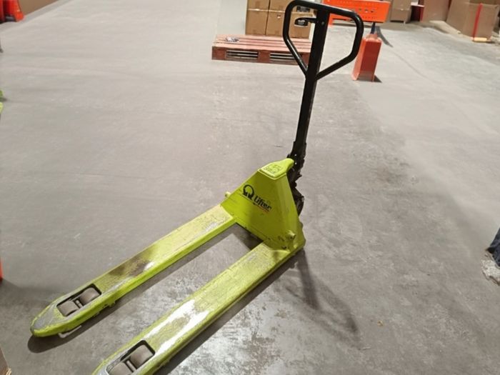 pallet truck