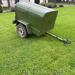 Dog trailer