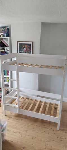 Free bunk bead toddler size  collection from leixlip