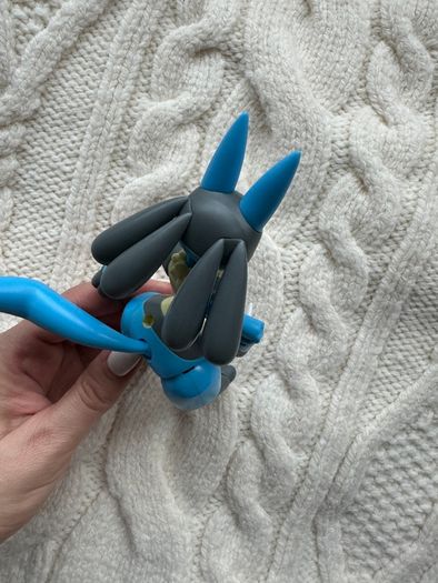 Jazwares LLC Nintendo Pokemon Select Articulated approx. 6" Figure Used Please look at the pictures