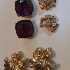 3 pairs of Nina Richi clip-on earrings in good condition