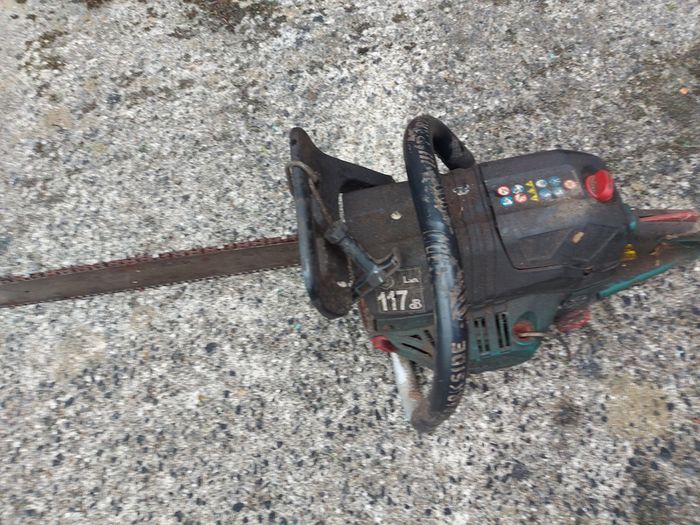 PARKSIDE 117db Petrol Chainsaw, well used but still in very good condition, not tested