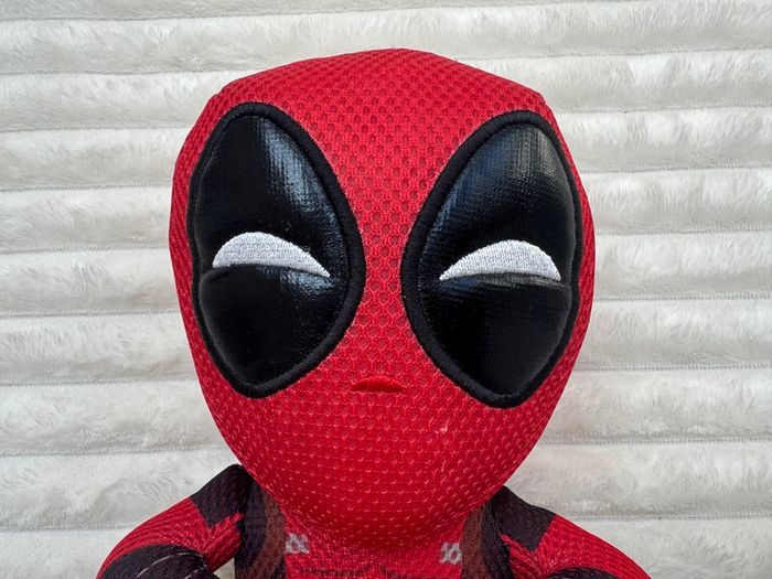 Official Marvel Comics Deadpool Heart Sign 12" Large Plush Soft Used Please see pictures