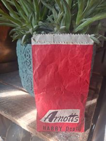 Vintage Arnotts bag