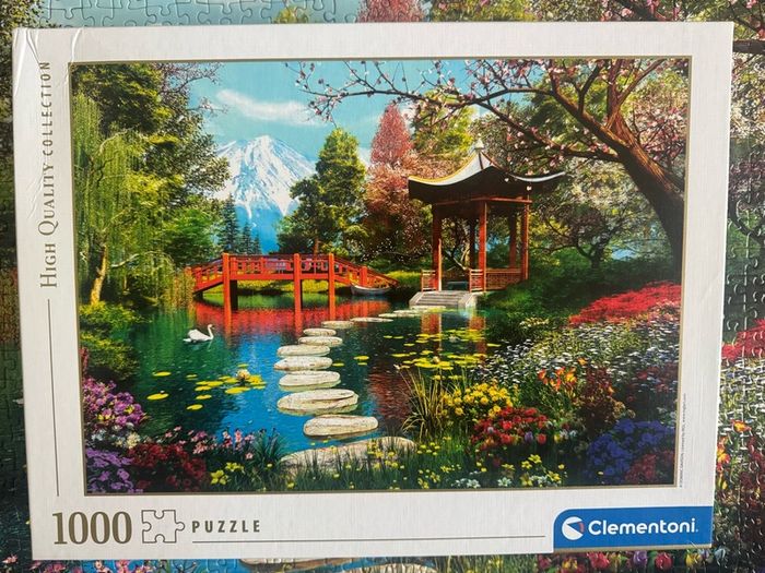 1000 puzzle/jigsaw
