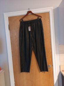 Gallery  Black PU Trousers.    S.14.   B.N.W.T.