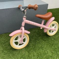 Girls balance bike