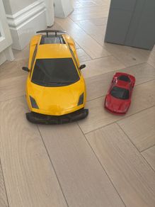 toy cars Lamborghini and Ferrari