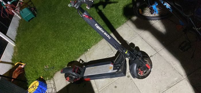 Electric scooter