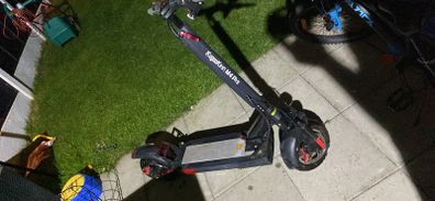 Electric scooter