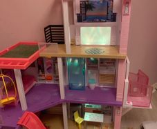 Barbie Dream House