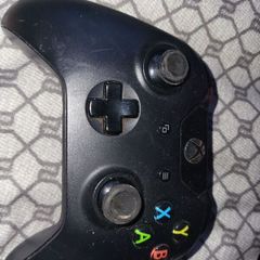 xbox one offical black controller