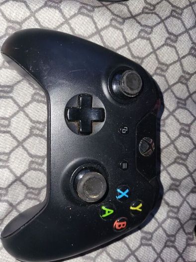 xbox one offical black controller