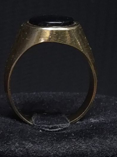 Vintage Egyptian 14K Solid Gold Black Onyx Signet Ring  Heavy Statement Ring