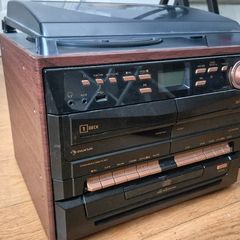 Auna 3-in-1 Vinyl, Cassette, and CD Player