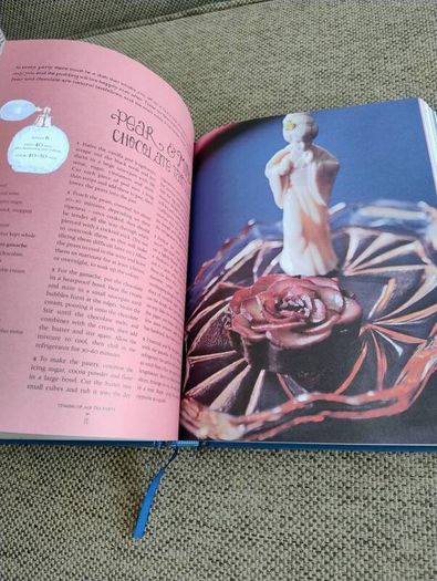 Vintage Tea Party Year by Angel Adoree from the Escape to the Chateau and Dick Strawbridge hardback in very good condition over 300 pages with lots of illustrations and recipes and party ideas FREE STANDARD POSTAGE INCLUDED