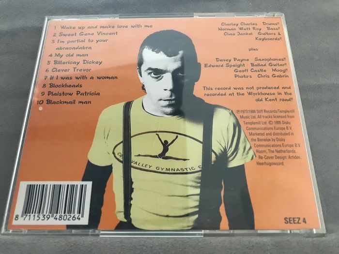 Ian Dury -  New Boots And Panties !!    CD