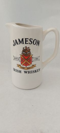 Rare jameson whiskey advertising water jug,by carrigaline pottery cork ,Rep of Ireland,outstanding item ,