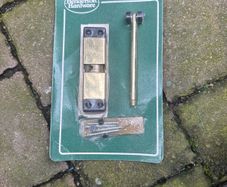 door closer